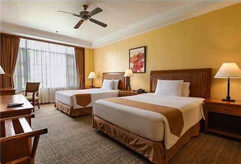 hotels inside camp john hay|Iba pa.